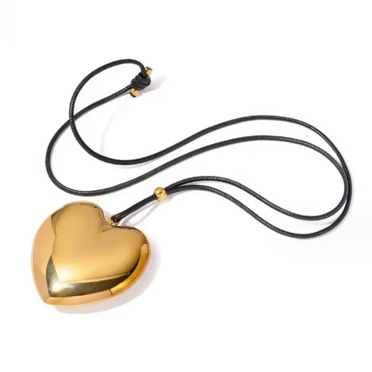 GOLDEN REBEL HEART