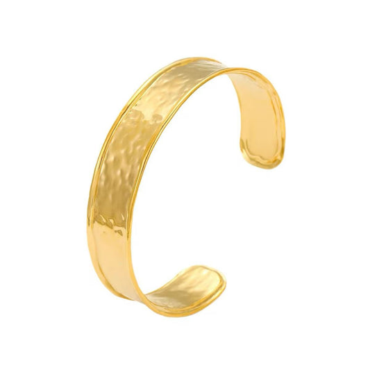 HAMMERED LUXE